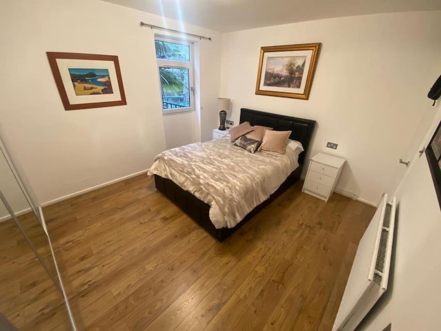 London City Retreat Escape In Oval - Elephant & Castle Экстерьер фото