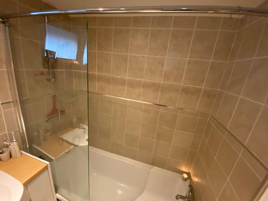 London City Retreat Escape In Oval - Elephant & Castle Экстерьер фото
