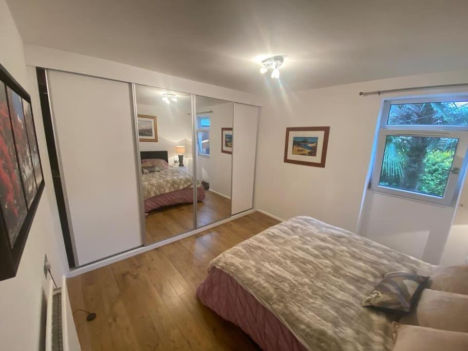 London City Retreat Escape In Oval - Elephant & Castle Экстерьер фото