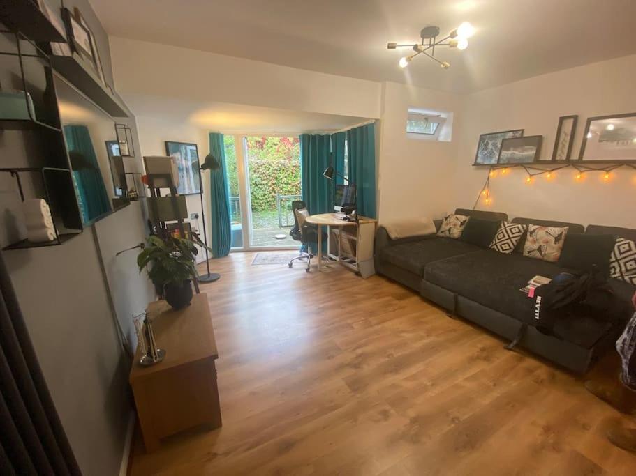 London City Retreat Escape In Oval - Elephant & Castle Экстерьер фото